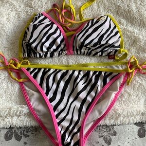 Brand name bikini bundle